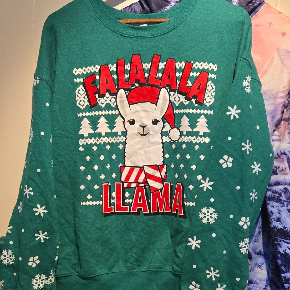NWOT Wound Up Green Fa La La Llama Sweater
